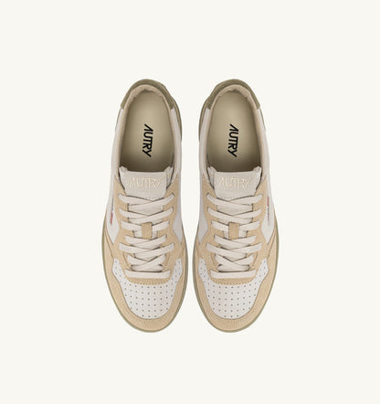 AUTRY Man MEDALIST LOW TRICOLOR SNEAKERS IN SUEDE COLOR WHITE SAND AND GRAY GREEN