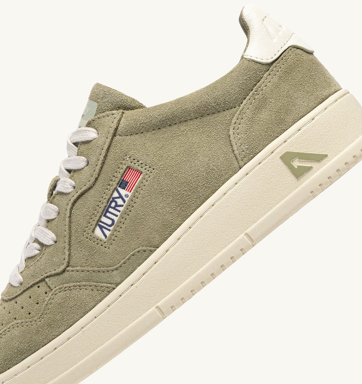 AUTRY Man MEDALIST LOW SNEAKERS IN GRAY GREEN AND WHITE SUEDE