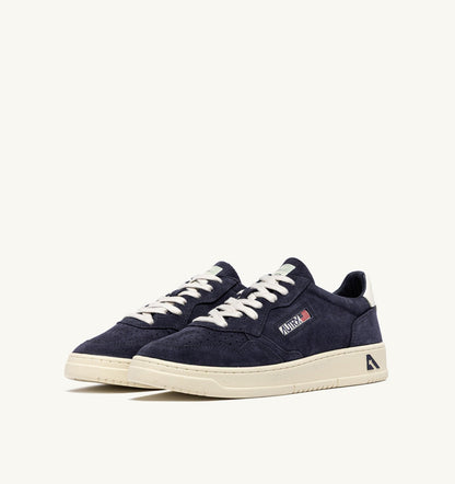 AUTRY Man MEDALIST LOW SNEAKERS IN SPACE AND WHITE SUEDE