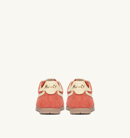 AUTRY Man WINDSPIN SNEAKERS IN BLUSH AND RUTABAGA SUEDE AND LEATHER