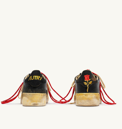 AUTRY Man DALLAS LOW SUPER VINTAGE SNEAKERS IN BLACK LEATHER