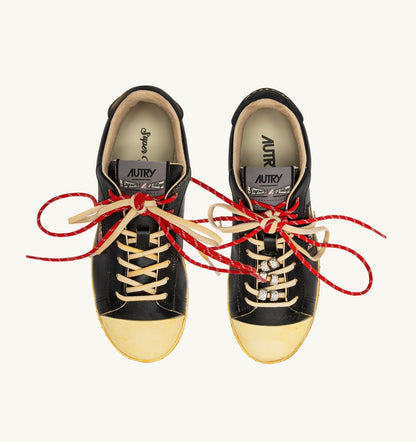AUTRY Man DALLAS LOW SUPER VINTAGE SNEAKERS IN BLACK LEATHER