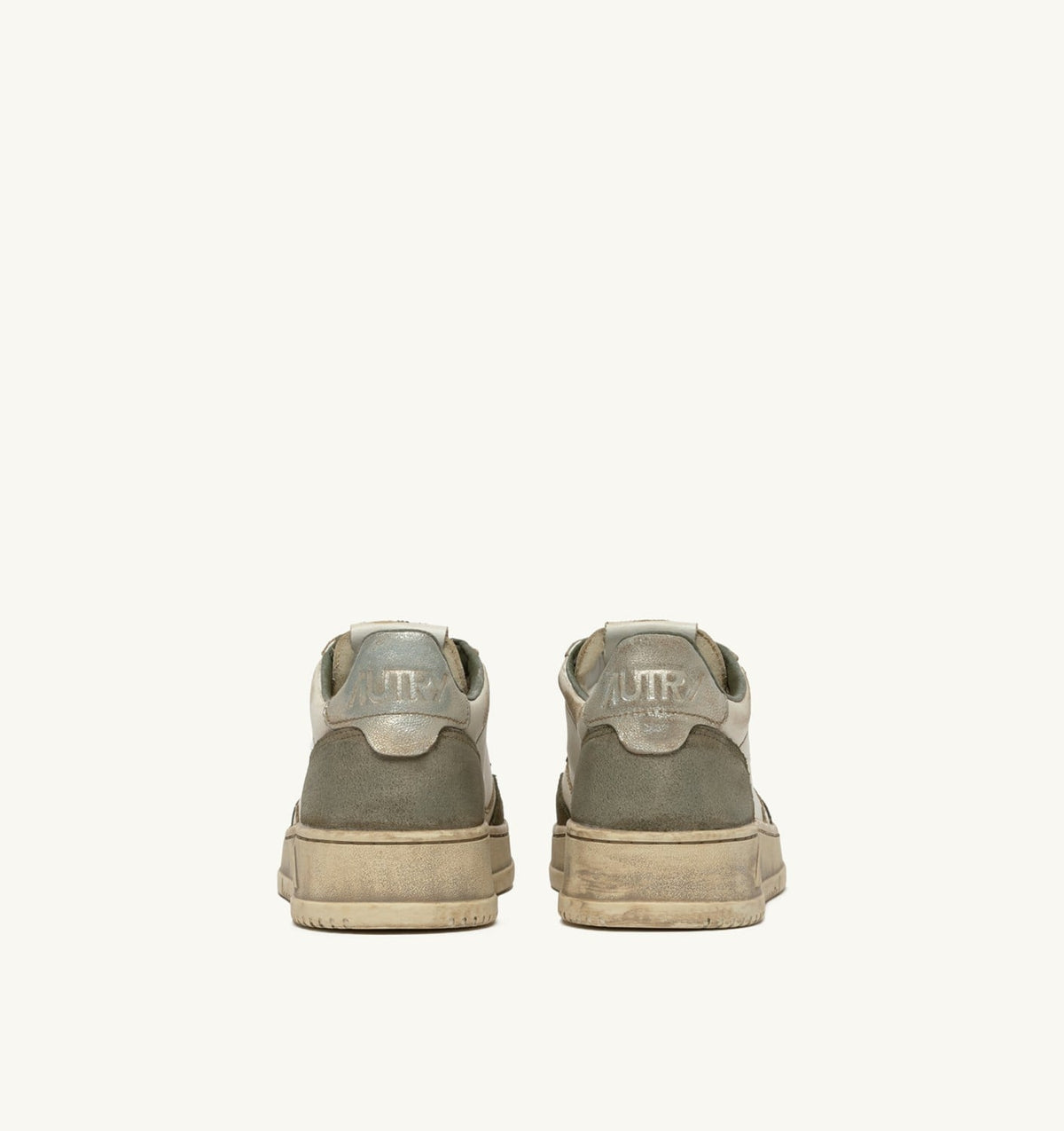 AUTRY Man MEDALIST LOW SUPER VINTAGE SNEAKERS IN WHITE AND SILVER LEATHER AND LIZARD SUEDE