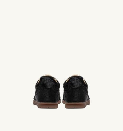 AUTRY Woman WINDSPIN SNEAKERS IN BLACK PONY HAIR EFFECT