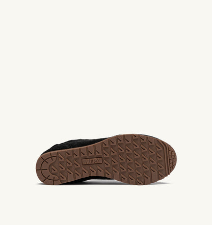 AUTRY Woman WINDSPIN SNEAKERS IN BLACK PONY HAIR EFFECT