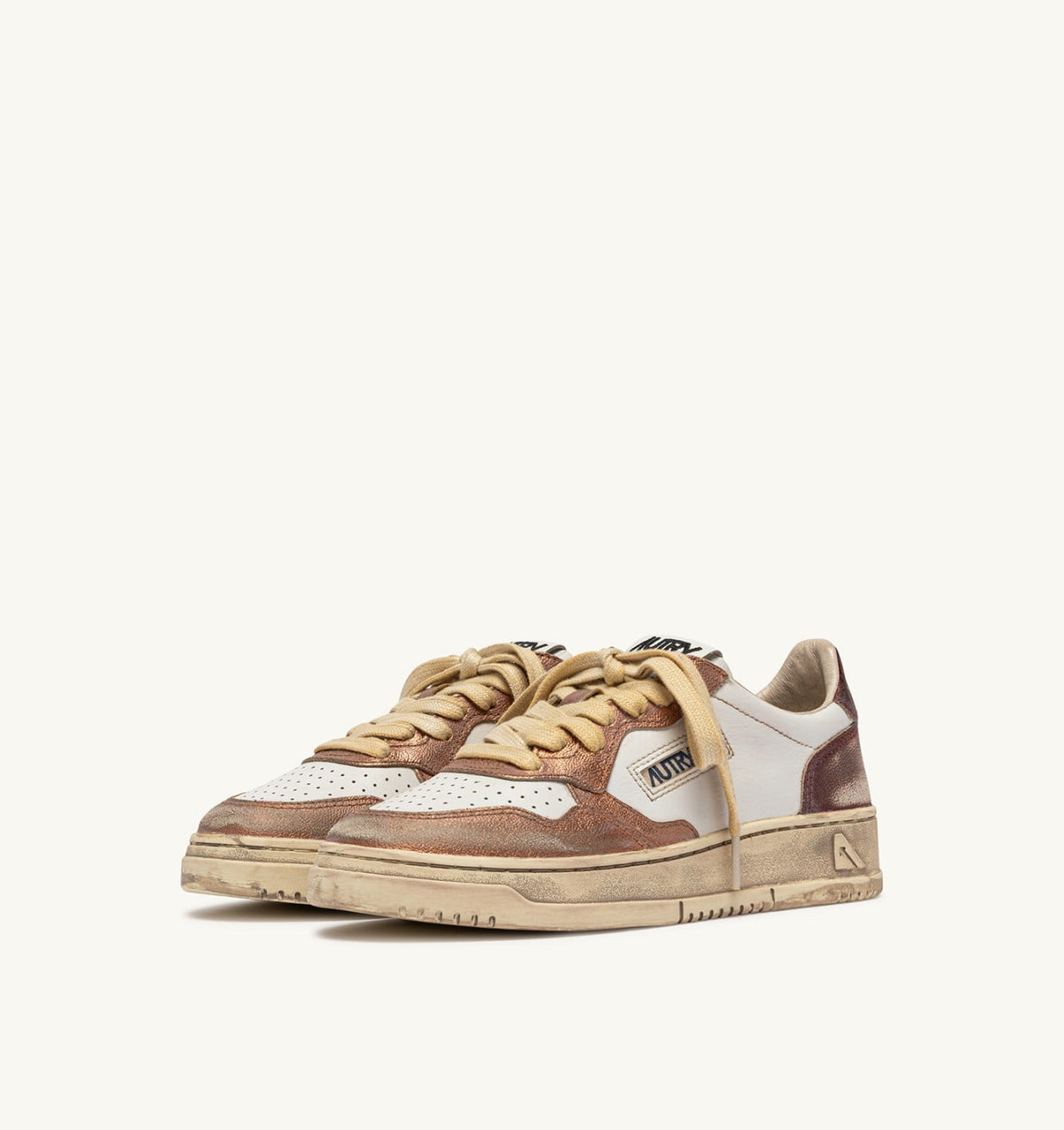 AUTRY Woman MEDALIST LOW SUPER VINTAGE SNEAKERS IN RISING SUN AND JASPER LEATHER