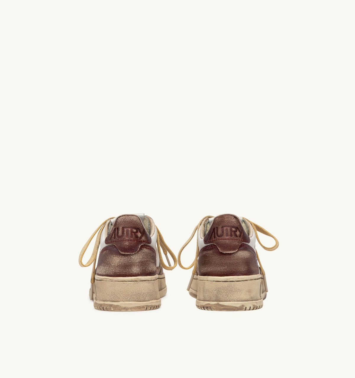 AUTRY Woman MEDALIST LOW SUPER VINTAGE SNEAKERS IN RISING SUN AND JASPER LEATHER
