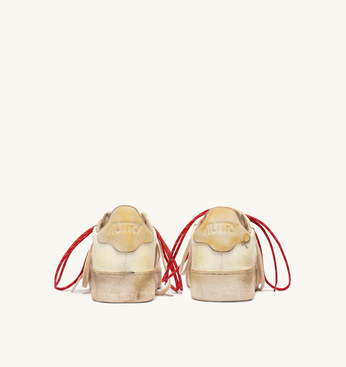 AUTRY Woman DALLAS LOW SUPER VINTAGE SNEAKERS IN MARSHMALLOW LEATHER