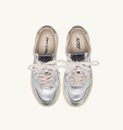 AUTRY Woman MEDALIST LOW SNEAKERS SUPER VINTAGE IN SILVER TONE METALIZED LEATHER