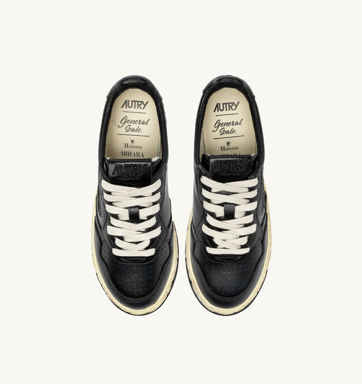 AUTRY Woman MEDALIST LOW SUPER VINTAGE 'Autry x Maison MIHARA YASUHIRO General Scale.' SNEAKERS IN BLACK LEATHER