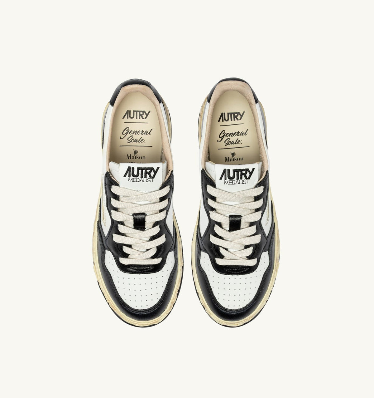 AUTRY Woman MEDALIST LOW SUPER VINTAGE 'Autry x Maison MIHARA YASUHIRO General Scale.' SNEAKERS IN WHITE AND BLACK LEATHER