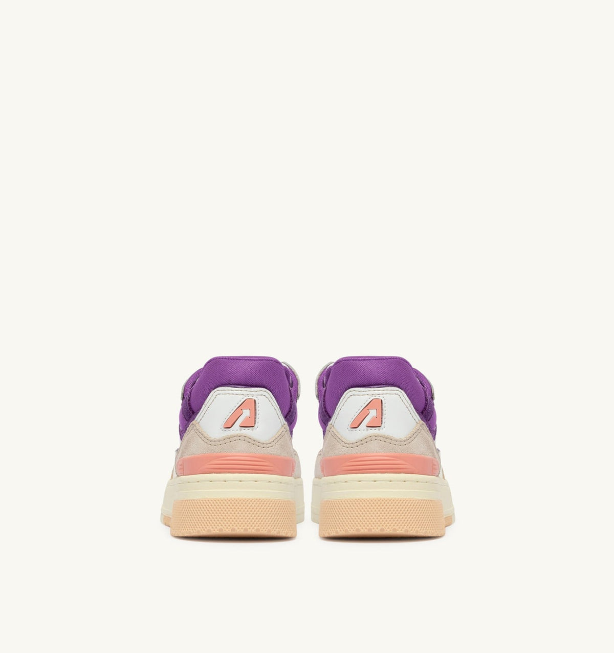 AUTRY Woman SNEAKERS CLC LOW IN WHITE SAND AND DEWBERRY LEATHER AND SUEDE