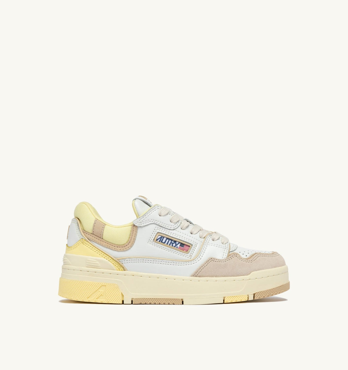 AUTRY Woman SNEAKERS CLC LOW IN WHITE BOULDER AND LEMON MERINGUE LEATHER AND SUEDE