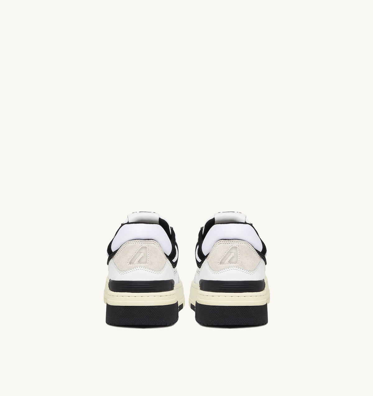 AUTRY Woman CLC LOW SNEAKERS IN WHITE LEATHER AND BLACK SUEDE