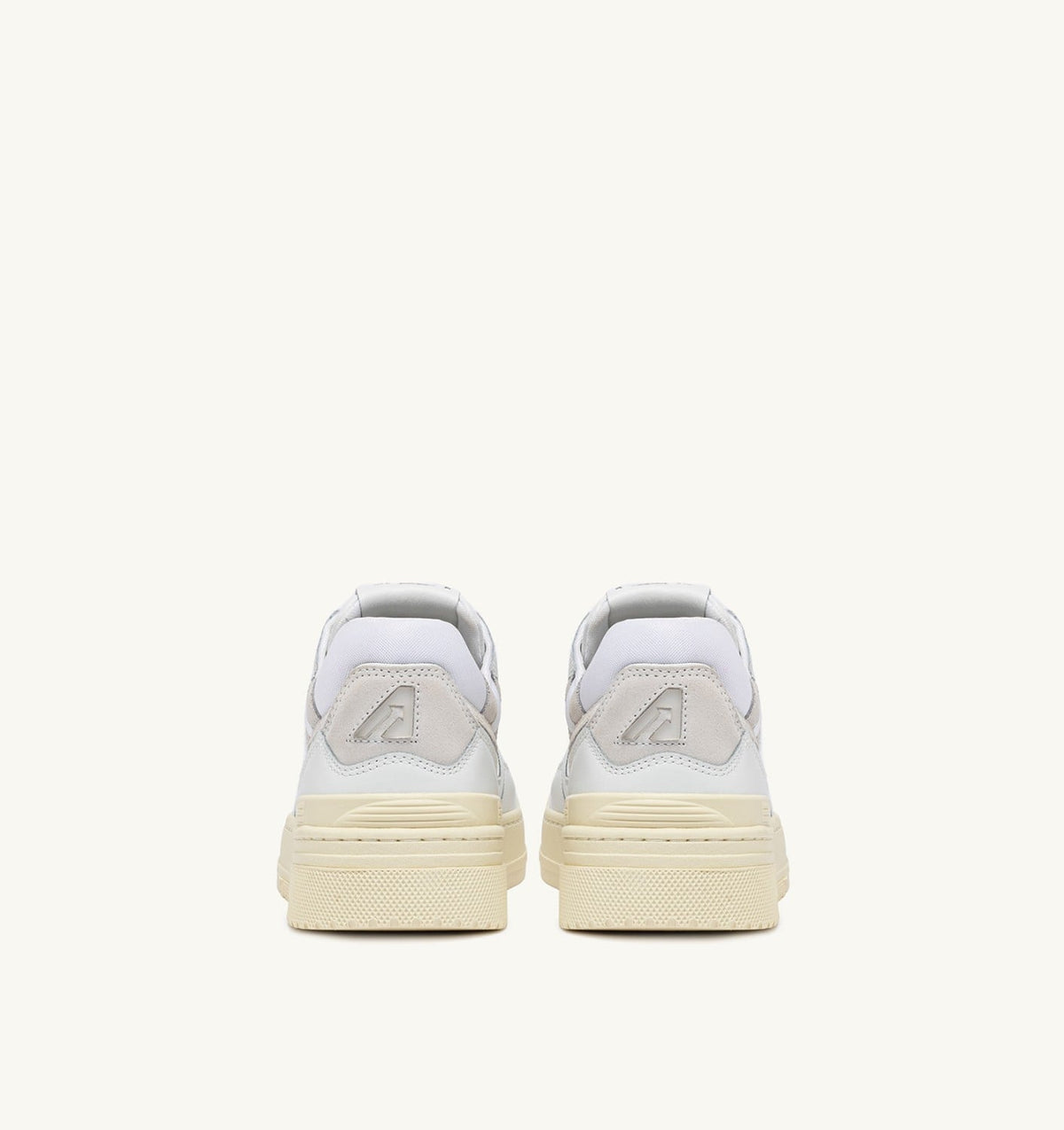 AUTRY Woman CLC LOW SNEAKERS IN WHITE LEATHER AND SUEDE