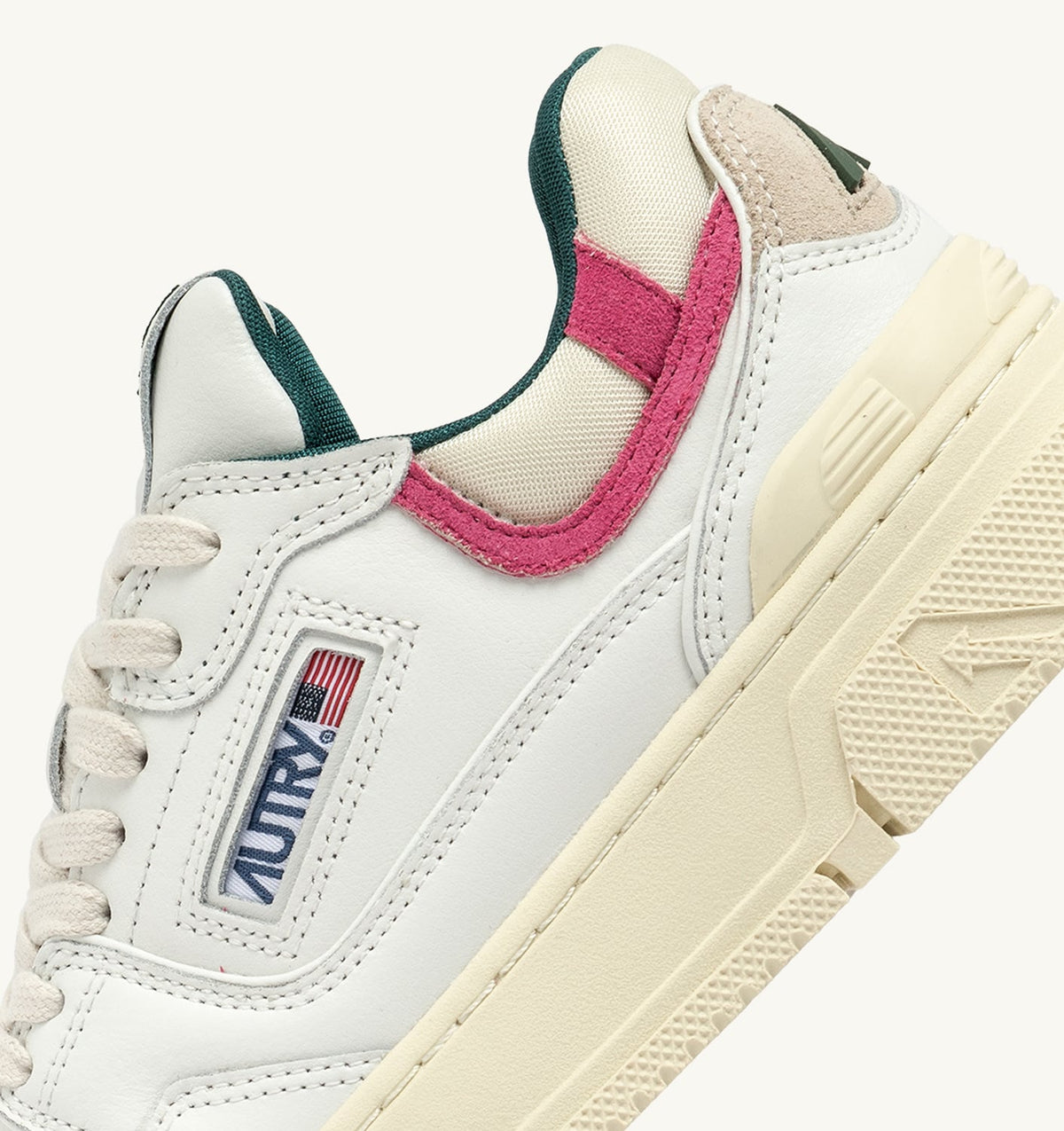 AUTRY Woman CLC LOW SNEAKERS IN WHITE LEATHER AND CARMINE ROSE SUEDE