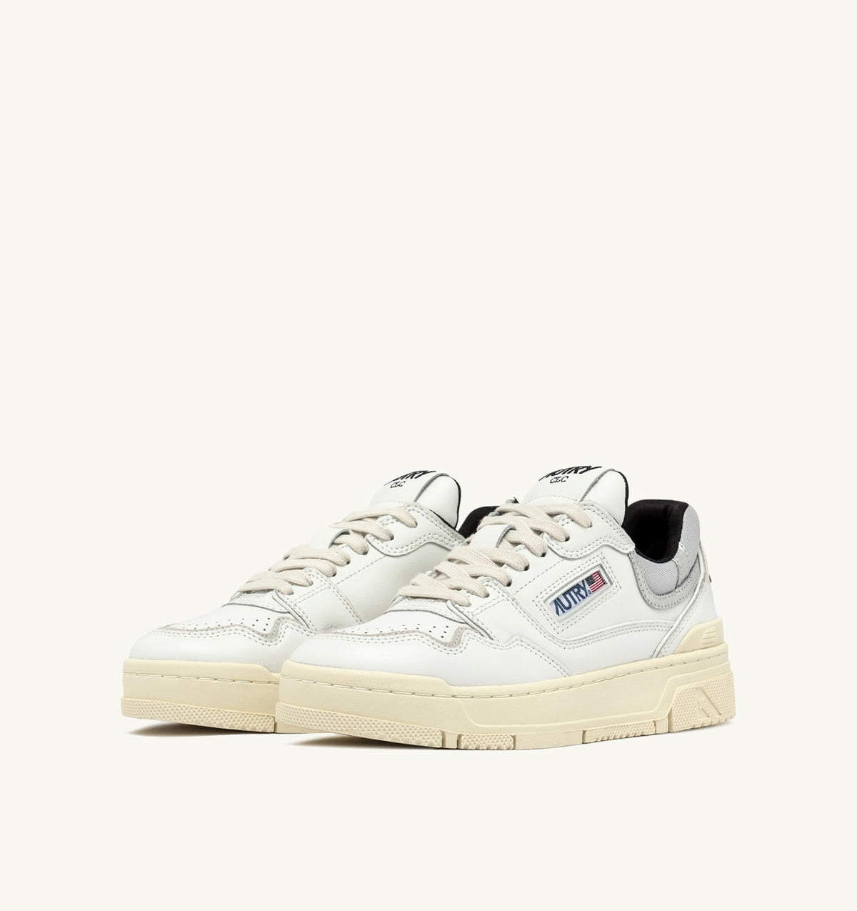 AUTRY Woman CLC LOW SNEAKERS IN WHITE LEATHER AND SILVER SUEDE