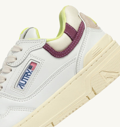 AUTRY Woman SNEAKERS CLC LOW IN WHITE AND FIRENZE LEATHER