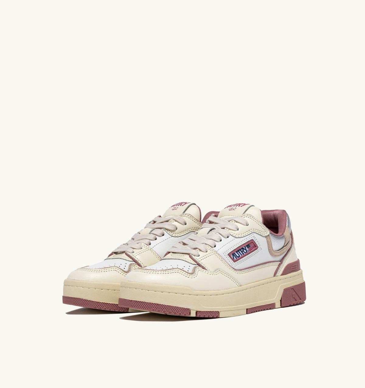 AUTRY Woman CLC LOW SNEAKERS IN WHISPER WHITE ASH ROSE AND SILVER LEATHER