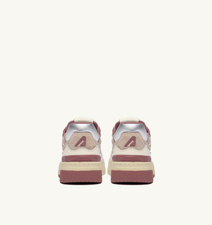AUTRY Woman CLC LOW SNEAKERS IN WHISPER WHITE ASH ROSE AND SILVER LEATHER