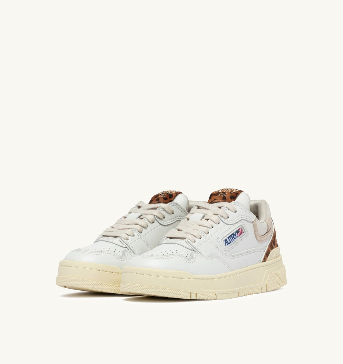 AUTRY Woman CLC LOW SNEAKERS IN LEATHER COLOR WHITE AND LEOPARD