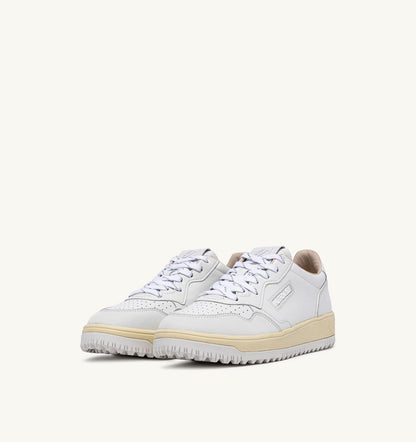 AUTRY Woman GOLF LOW SNEAKERS IN WHITE LEATHER