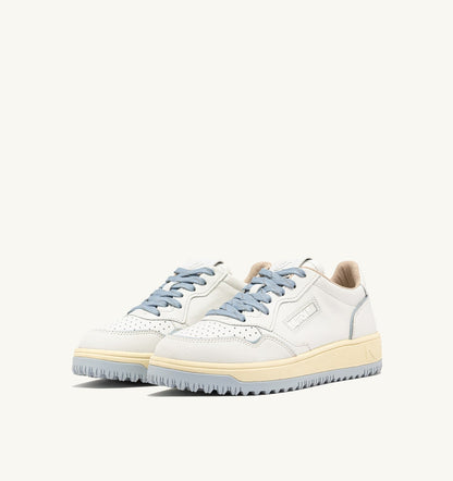 AUTRY Woman GOLF LOW SNEAKERS IN LEATHER COLOR WHITE AND PEARL BLUE