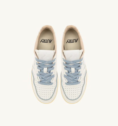 AUTRY Woman GOLF LOW SNEAKERS IN LEATHER COLOR WHITE AND PEARL BLUE