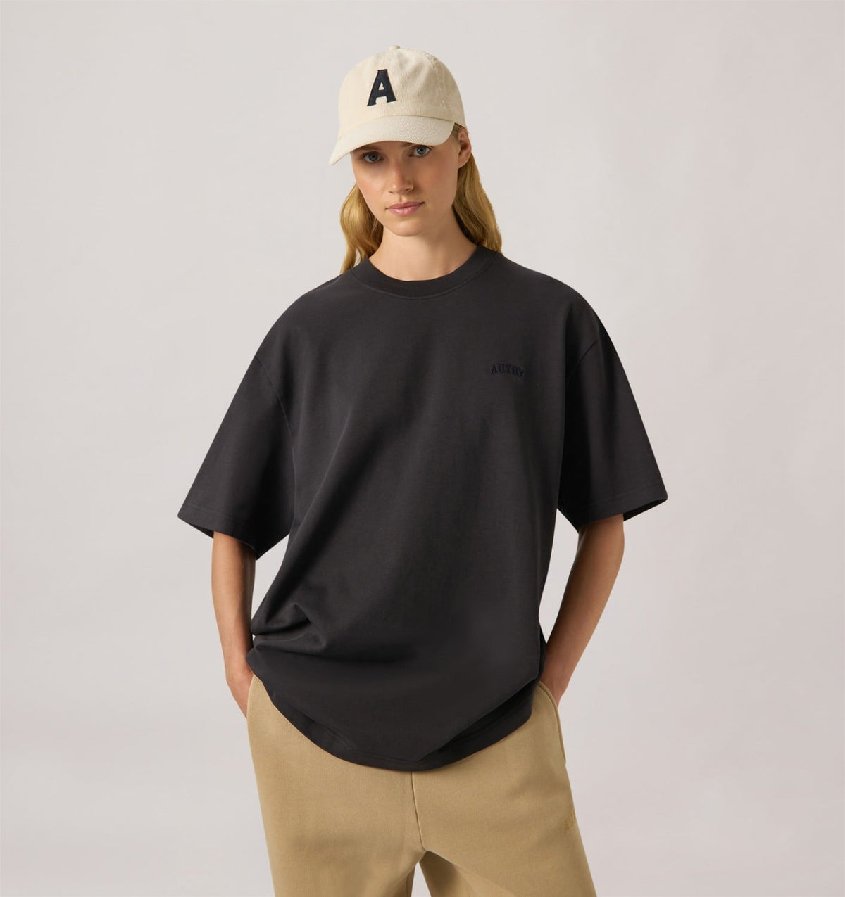 AUTRY Woman|Man T-SHIRT WITH TONAL LOGO UNISEX