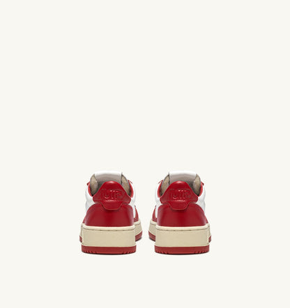 AUTRY Man MEDALIST LOW BICOLOR SNEAKERS IN WHITE AND RED LEATHER