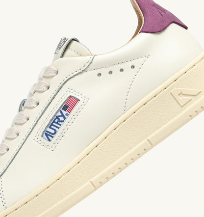 AUTRY Woman DALLAS LOW SNEAKERS IN FLORENCE AND MARSHMALLOW LEATHER