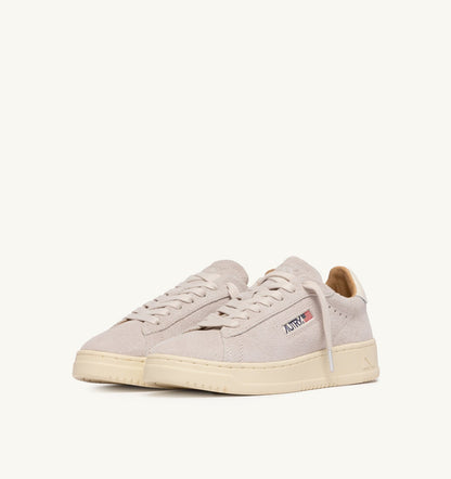 AUTRY Woman DALLAS LOW SNEAKERS IN WHITE SUEDE