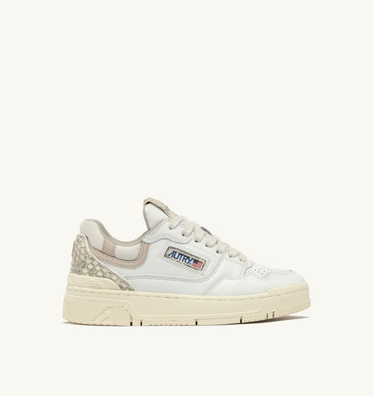 AUTRY Woman CLC LOW SNEAKERS IN WHITE LEATHER WITH SNAKE DIAMOND PRINT