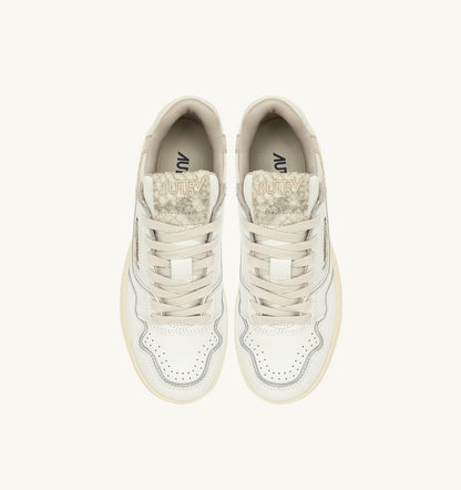 AUTRY Woman CLC LOW SNEAKERS IN WHITE LEATHER WITH SNAKE DIAMOND PRINT