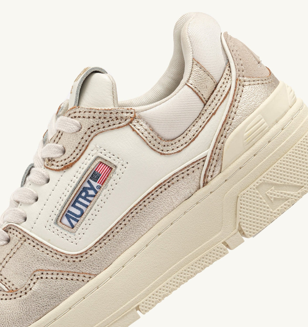 AUTRY Woman CLC LOW SNEAKERS IN PLATINUM LEATHER AND SUEDE