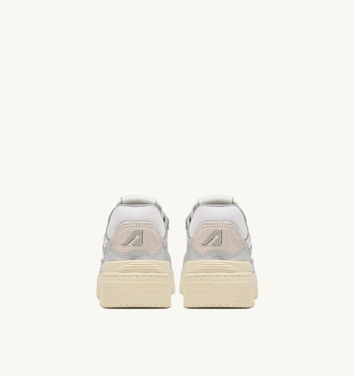 AUTRY Woman CLC LOW SNEAKERS IN SILVER-TONE LEATHER