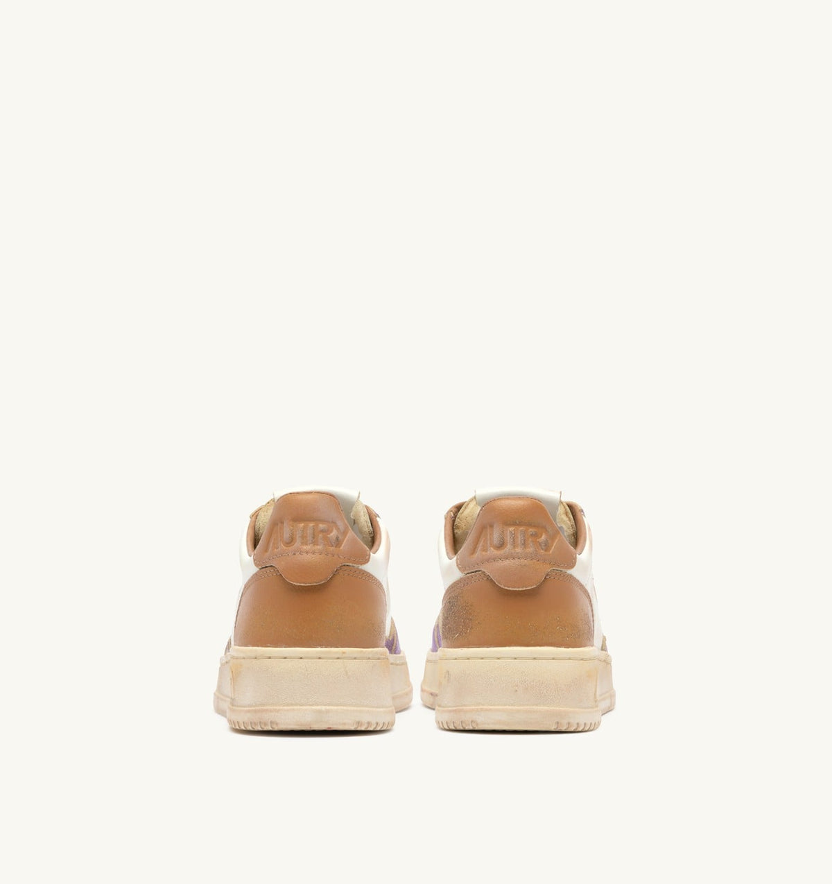 AUTRY Woman MEDALIST LOW SUPER VINTAGE SNEAKERS IN WHITE APPLE CINNAMON AND DEWBERRY LEATHER