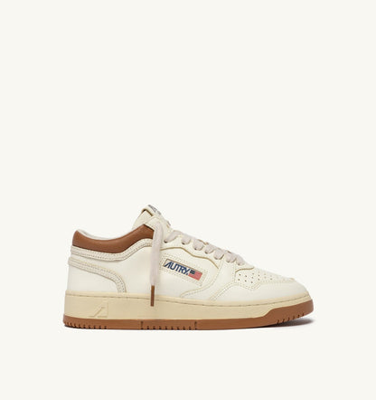 AUTRY Woman MED-WAY SNEAKERS IN LEATHER COLOR MARSHMALLOW AND BROWN SUGAR