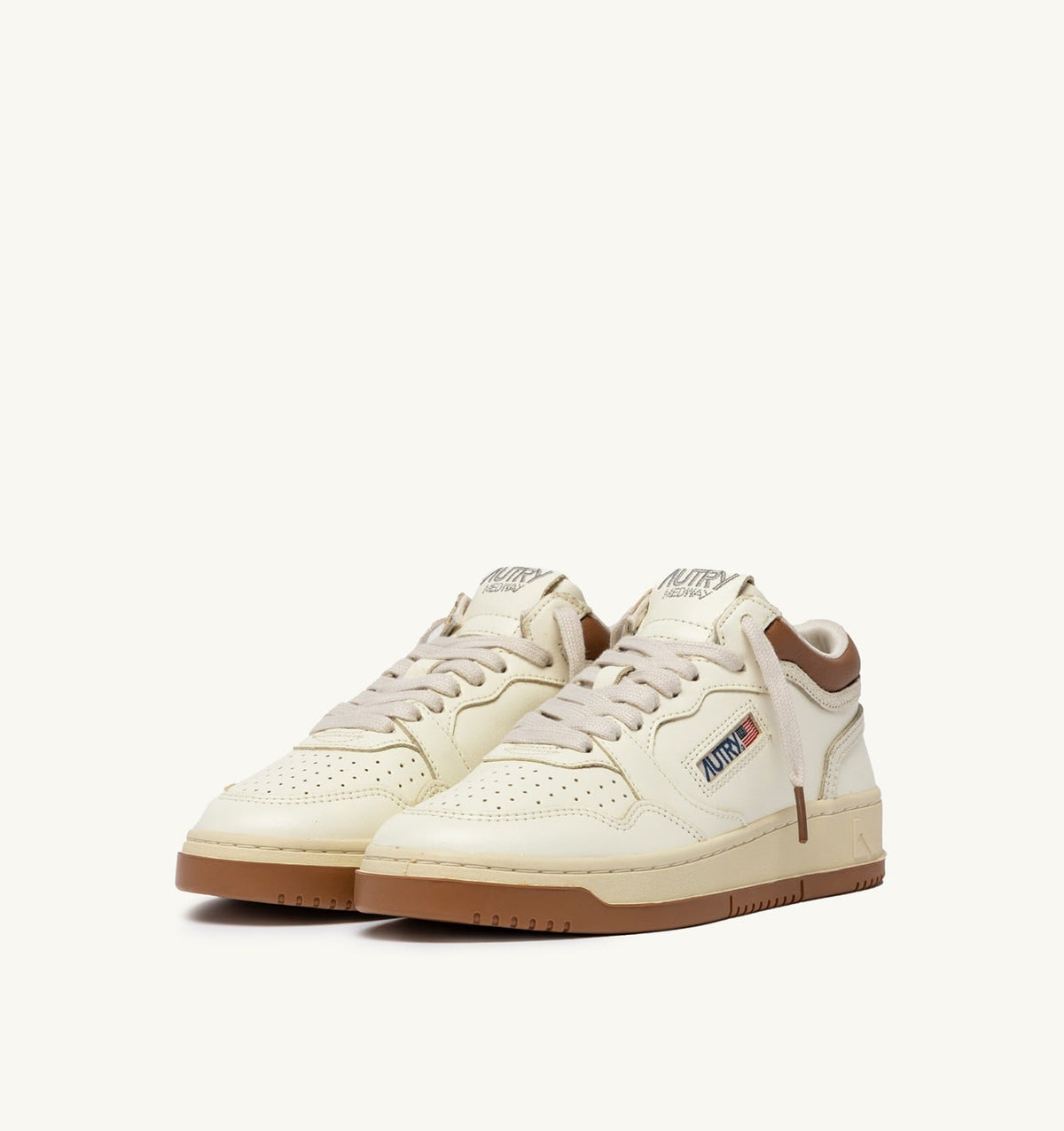 AUTRY Woman MED-WAY SNEAKERS IN LEATHER COLOR MARSHMALLOW AND BROWN SUGAR