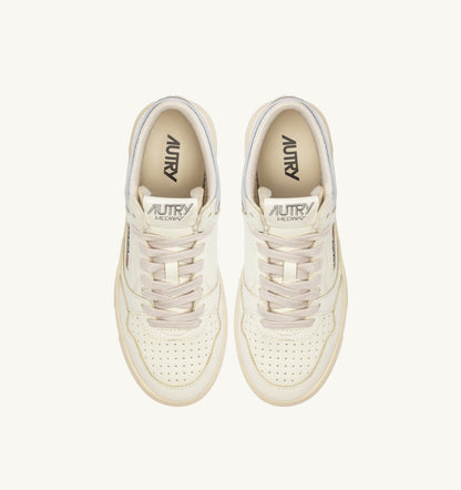 AUTRY Woman MED-WAY SNEAKERS IN LEATHER COLOR MARSHMALLOW AND SILVER
