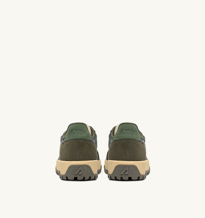 AUTRY Woman WILDPACE LOW SNEAKERS IN SCHIO AND MILITARY MESH AND SUEDE