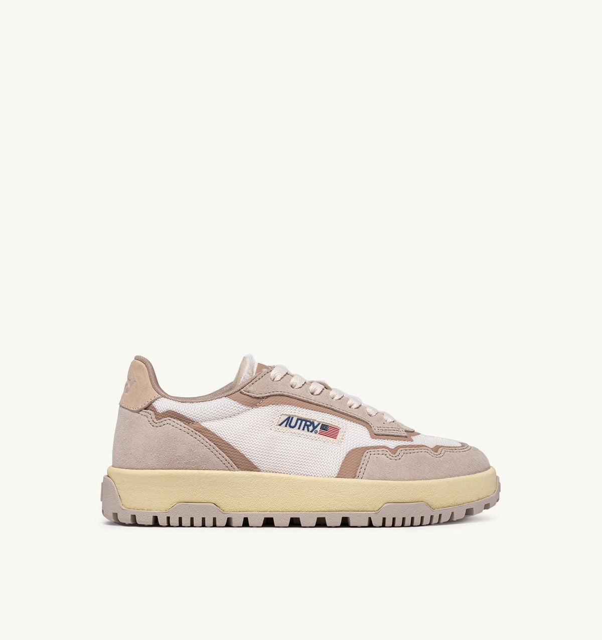AUTRY Woman WILDPACE LOW SNEAKERS IN WHISPER WHITE AND SAND DRAGON MESH AND SUEDE