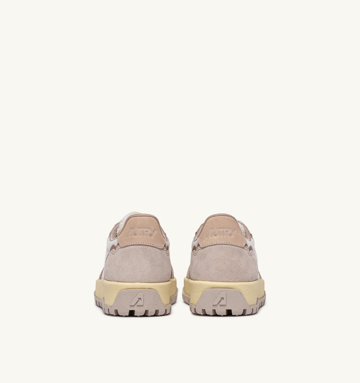 AUTRY Woman WILDPACE LOW SNEAKERS IN WHISPER WHITE AND SAND DRAGON MESH AND SUEDE