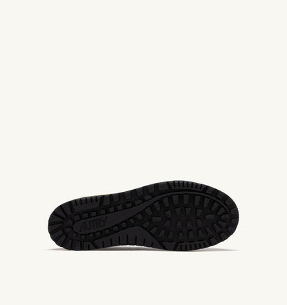 AUTRY Woman WILDPACE LOW SNEAKERS IN BLACK DRAGON MESH AND SUEDE
