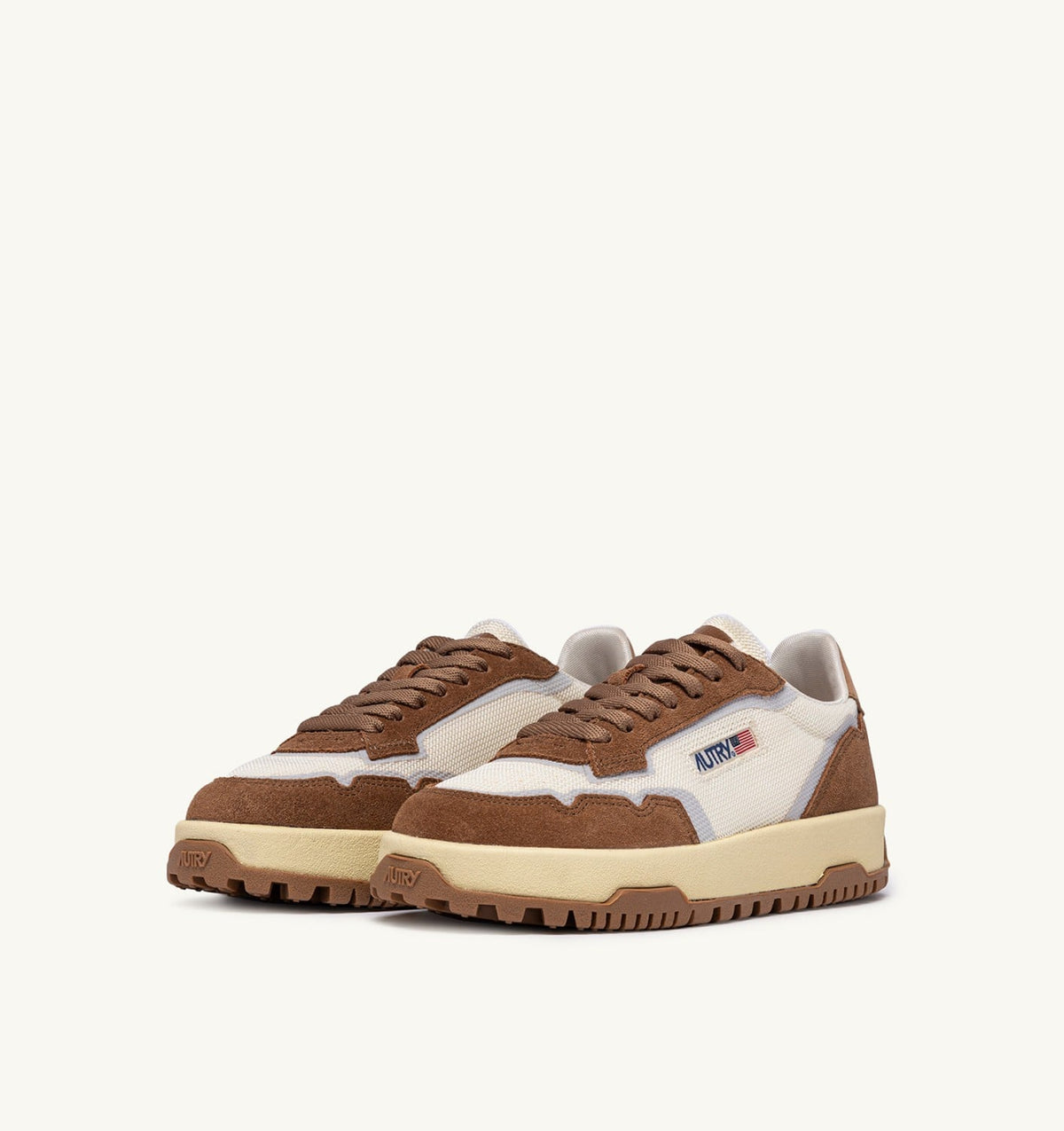 AUTRY Woman WILDPACE LOW SNEAKERS IN MESH AND SUEDE COLOR MARSHMALLOW AND CIGAR
