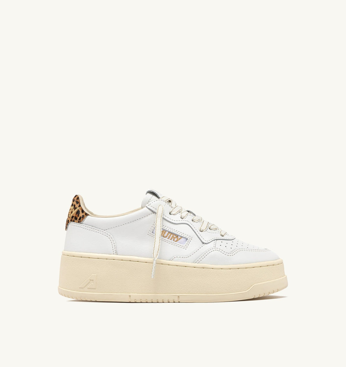 AUTRY Woman MEDALIST PLATFORM SNEAKERS IN LEATHER COLOR WHITE AND LEOPARD