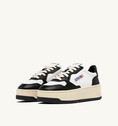 AUTRY Woman MEDALIST PLATFORM SNEAKERS IN WHITE AND BLACK LEATHER