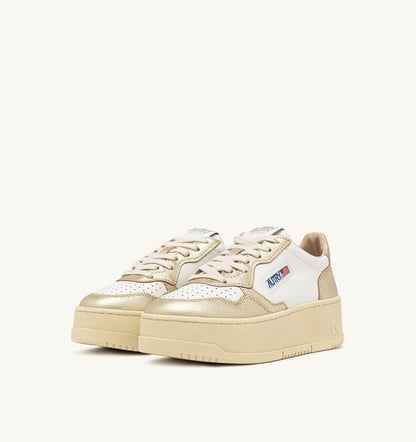 AUTRY Woman MEDALIST PLATFORM SNEAKERS IN WHITE AND METALIZED PLATINUM LEATHER