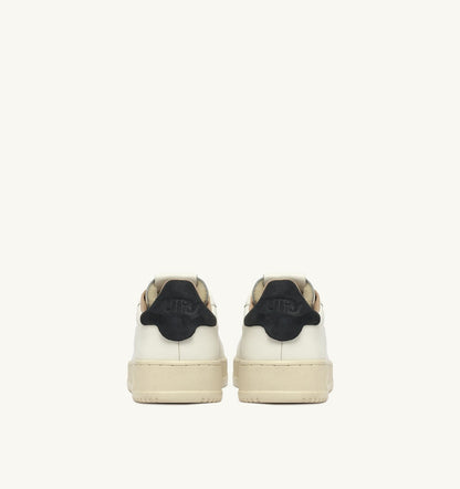 AUTRY Woman DALLAS LOW SNEAKERS IN WHITE AND SPACE LEATHER